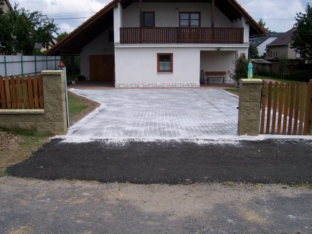 Zámková dlažba Polnička